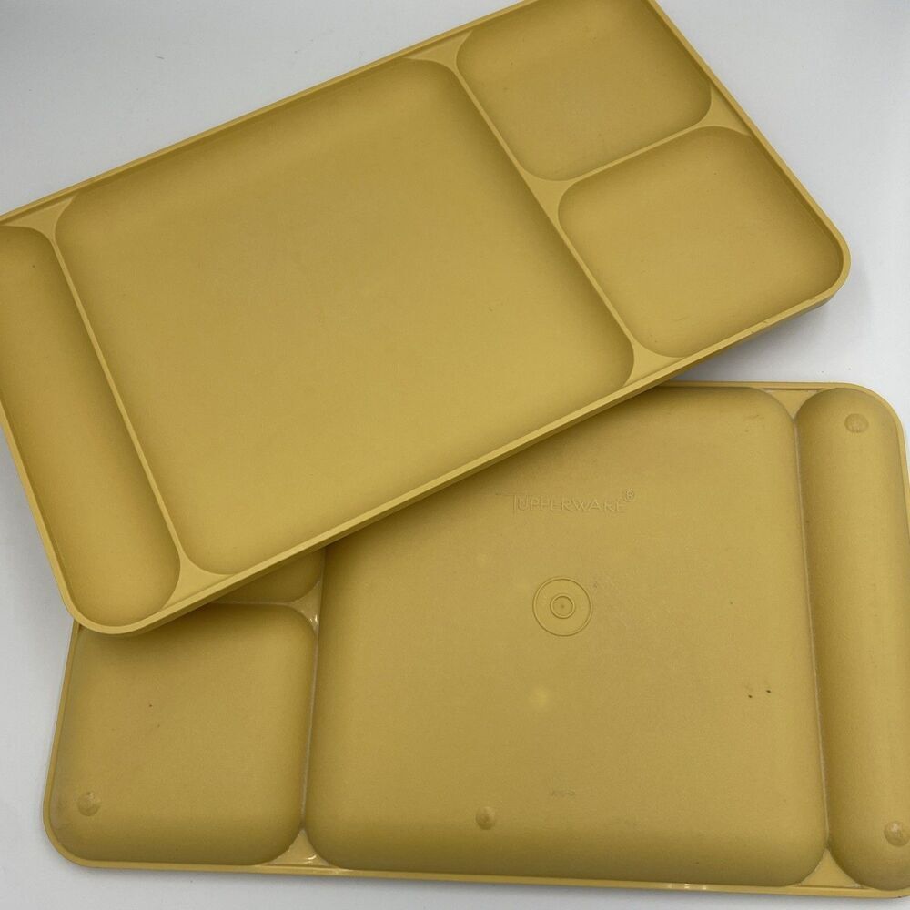 Tupperware Set of 2 Vintage Stackable Divided Plastic Lunch Trays Yellow #1535
